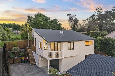 Photo of property in 31 Lastel Place, Shelly Park, Auckland, 2014
