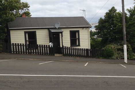Photo of property in 121 Forth Street, North Dunedin, Dunedin, 9016