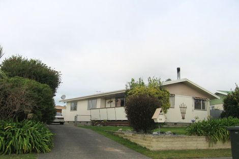Photo of property in 32 Rochester Street, Tamatea, Napier, 4112