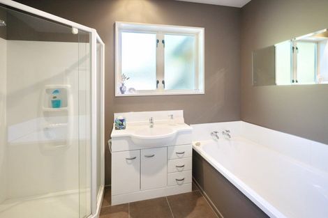 Photo of property in 10 Newton Place, Amberley, 7410