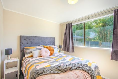 Photo of property in 3c Farnworth Avenue, Holdens Bay, Rotorua, 3010