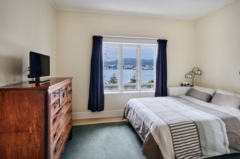 Photo of property in 17 Grass Street, Oriental Bay, Wellington, 6011