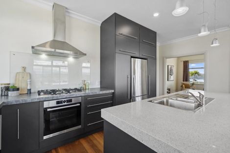 Photo of property in 58 Roseneath Terrace, Roseneath, Wellington, 6011