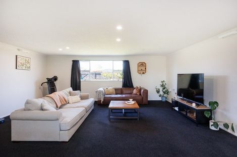 Photo of property in 8 Milne Street, Sanson, 4817