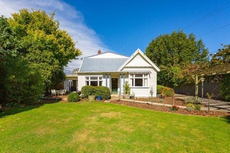 Photo of property in 16 Saint James Street, Southbridge, 7602