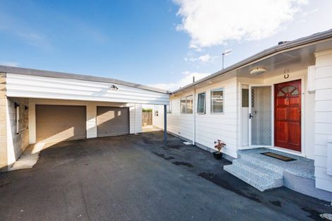 Photo of property in 28 Cascade Crescent, Westbrook, Palmerston North, 4412