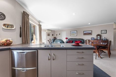 Photo of property in 4 Landward Close, Ohope, 3121