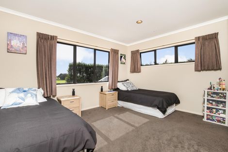 Photo of property in 72 Hunter Road, Patumahoe, Pukekohe, 2678