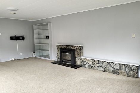 Photo of property in 15 Manor Drive, Stokes Valley, Lower Hutt, 5019