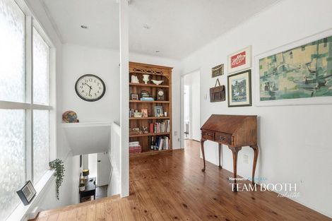 Photo of property in 2/36 Cassino Street, Bayswater, Auckland, 0622