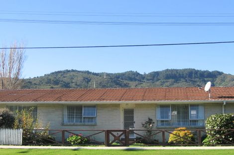 Photo of property in 173b George Street, Stokes Valley, Lower Hutt, 5019