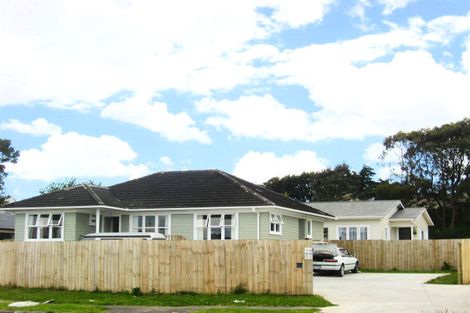 Photo of property in 79 Robert Skelton Place, Clendon Park, Auckland, 2103
