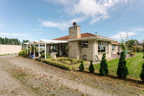 Photo of property in 47 Laws Road, Dannevirke, 4972