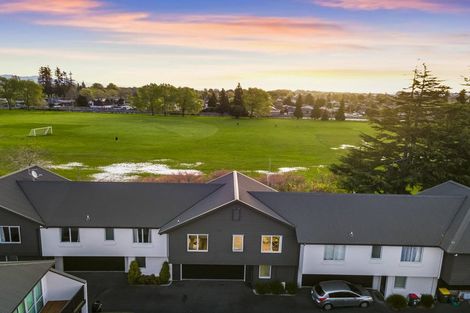 Photo of property in 11/6 Page Place, Hamilton East, Hamilton, 3216