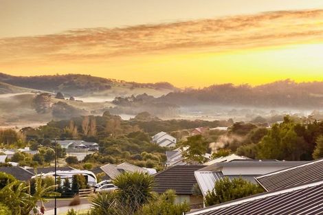 Photo of property in 12 Fendalton Place, Hatfields Beach, Orewa, 0931