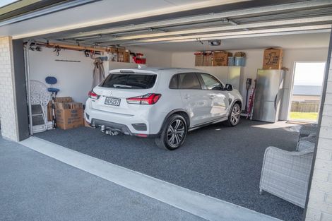 Photo of property in 22 Midgard Road, Coopers Beach, 0420