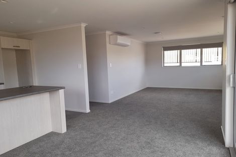 Photo of property in 10 Pakanga Grove, Pyes Pa, Tauranga, 3112