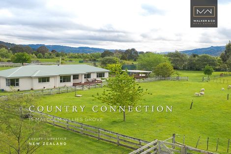 Photo of property in 15 Malcolm Gillies Grove, Totara Park, Upper Hutt, 5018