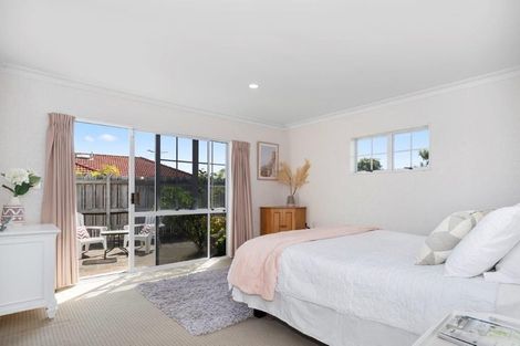 Photo of property in 13 Lotus Avenue, Mount Maunganui, 3116