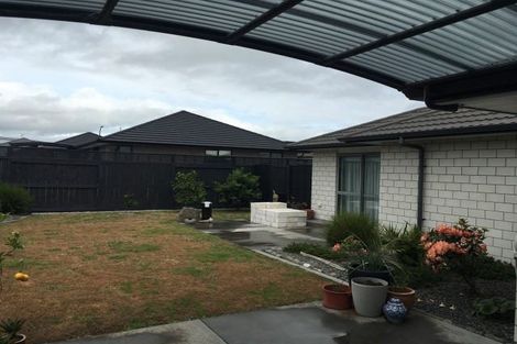 Photo of property in 30 Harding Drive, Papamoa Beach, Papamoa, 3118