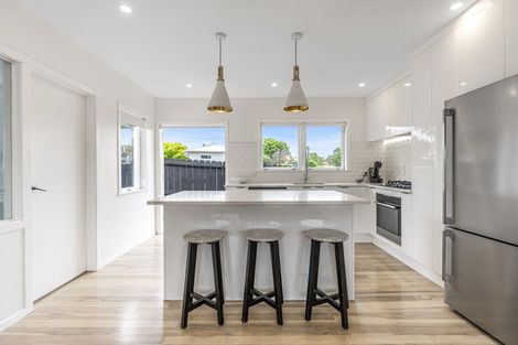 Photo of property in 36 Elliott Avenue, Bayview, Auckland, 0629