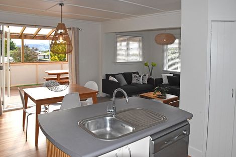 Photo of property in 19 Waitahanui Avenue, Taupo, 3330