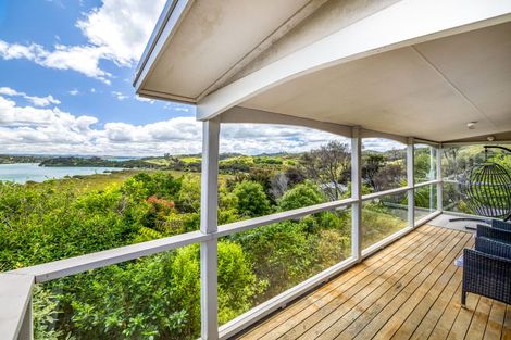 Photo of property in 9 Toi Track, Russell, 0272