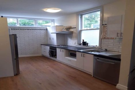 Photo of property in 359 The Terrace, Te Aro, Wellington, 6011