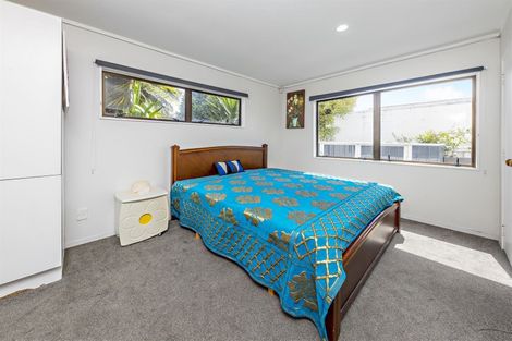 Photo of property in 2/33 Marr Road, Manurewa, Auckland, 2102