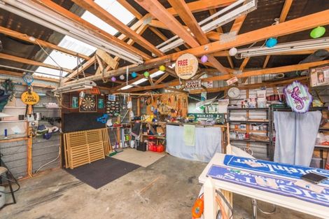 Photo of property in 68 Hinau Street, Castlecliff, Whanganui, 4501