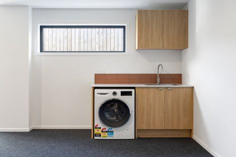 Photo of property in 1/7 Tarbett Road, Hillcrest, Hamilton, 3216