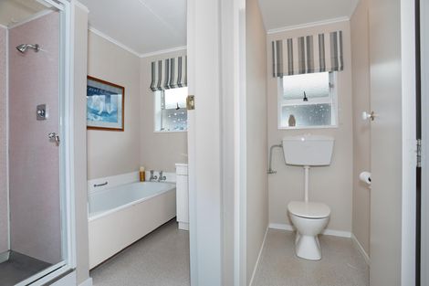 Photo of property in 10 Rainforth Street, Roslyn, Palmerston North, 4414