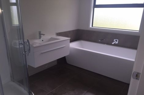 Photo of property in 9 Carlingford Rise, Dinsdale, Hamilton, 3204