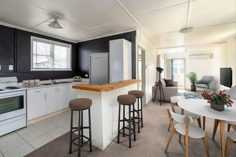 Photo of property in 1a Brown Avenue, Carterton, 5713