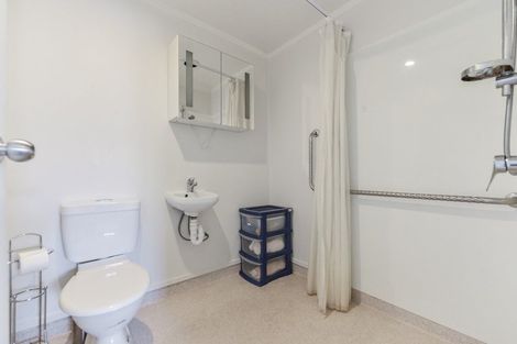 Photo of property in 11 Wha Street, Frankton, Hamilton, 3204