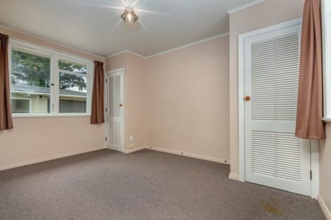 Photo of property in 11 Galway Avenue, Hokowhitu, Palmerston North, 4410