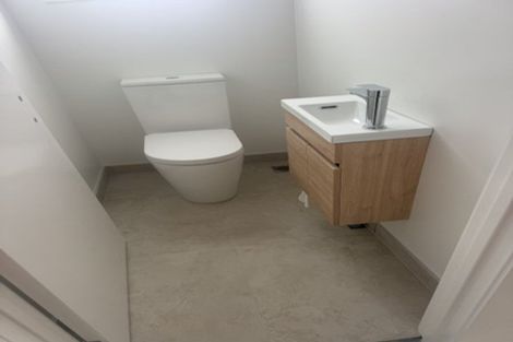 Photo of property in 7a Camrose Place, Glenfield, Auckland, 0629