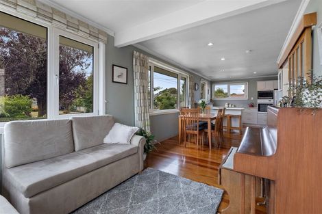 Photo of property in 5 Chedworth Avenue, Bishopdale, Christchurch, 8053