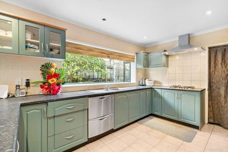Photo of property in 25 Medvale Avenue, Flat Bush, Auckland, 2019