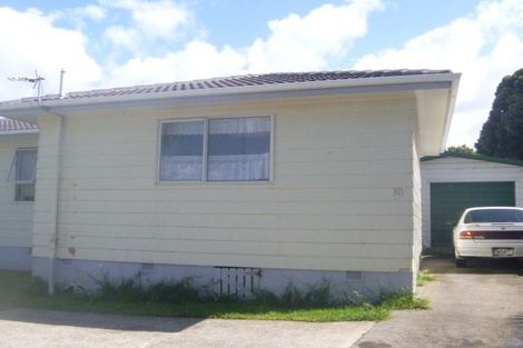 Photo of property in 2 Hobman Place, Manurewa, Auckland, 2102