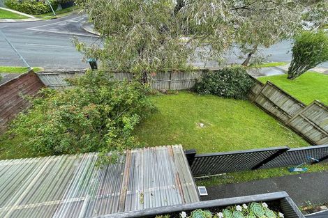 Photo of property in 2/31 Gowing Drive, Meadowbank, Auckland, 1072