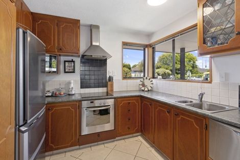 Photo of property in 1/13 Winters Road, Redwood, Christchurch, 8051