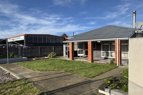 Photo of property in 121 North Avon Road, Richmond, Christchurch, 8013