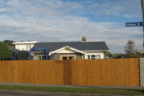 Photo of property in 128 Union Street, New Brighton, Christchurch, 8061
