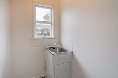 Photo of property in 1/16 Opaheke Road, Papakura, 2110