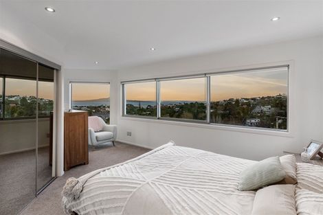Photo of property in 29a Peter Terrace, Castor Bay, Auckland, 0620
