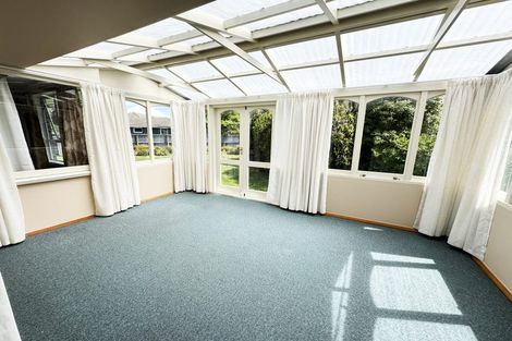 Photo of property in 16 Geelong Place, Burnside, Christchurch, 8053