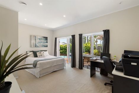 Photo of property in 7 Trafalgar Road, Milford, Auckland, 0620