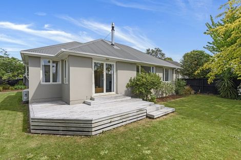 Photo of property in 59 Garreg Road, Bryndwr, Christchurch, 8052