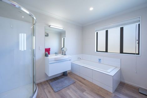 Photo of property in 38 Clover Road West, Hope, Brightwater, 7091